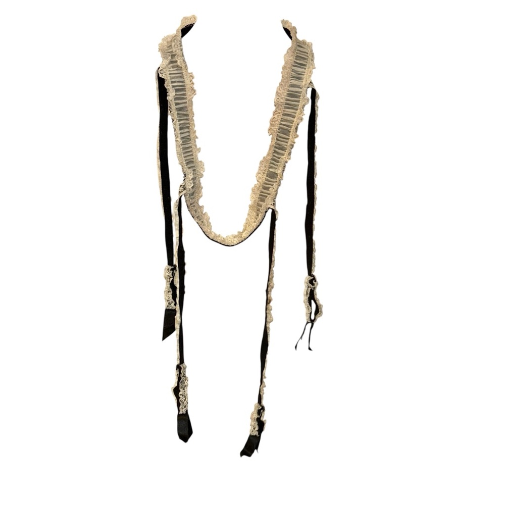 Agent Provocateur Black and Cream Lace garter Belt NEW NWT M - Picture 5 of 7